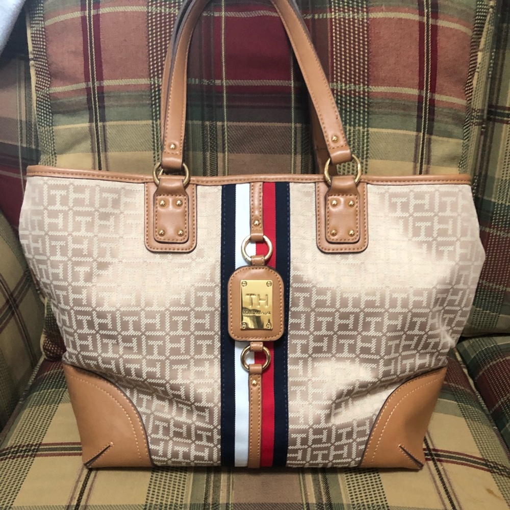 Tommy Hilfiger purse